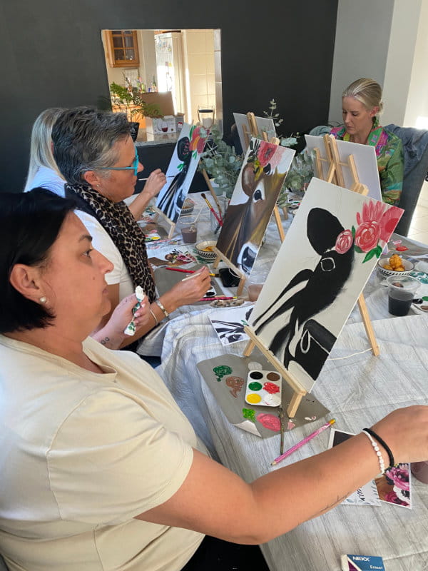 paint-and-sip-event1-g12-min